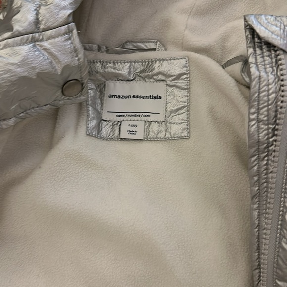 Girls, Amazon, silver puffer size 10 - Picture 2 of 3